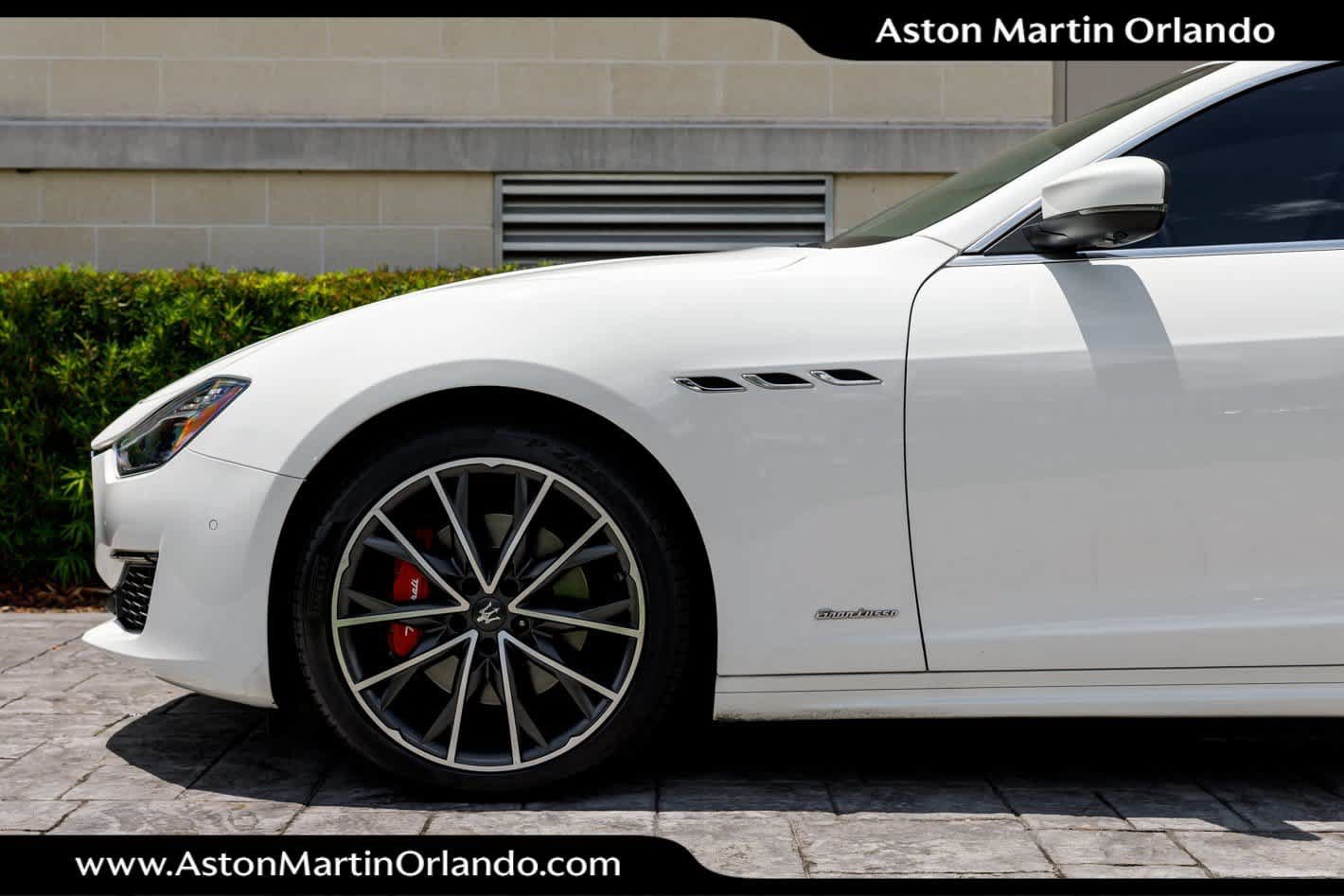 Used 2020 Maserati Ghibli GranLusso RWD image 37