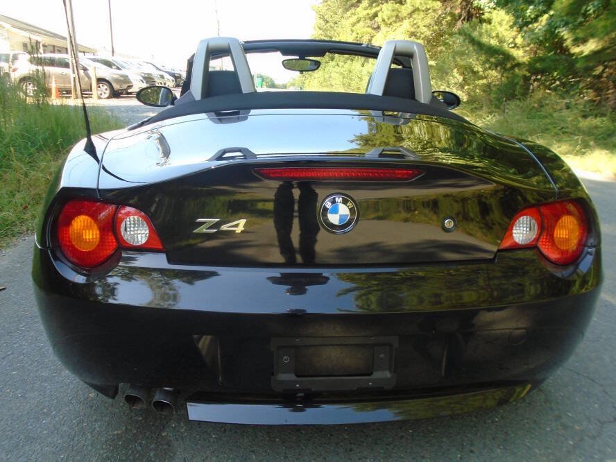 Used 2003 BMW Z4 2.5i RWD image 6