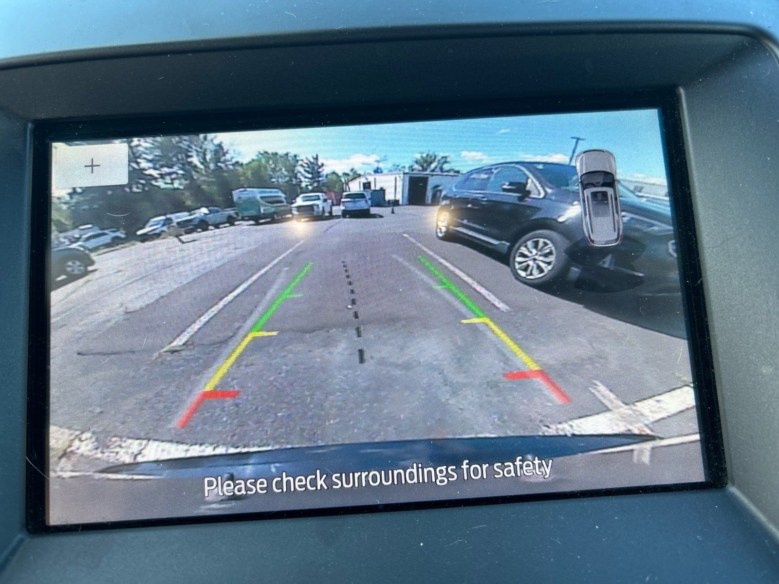 Used 2020 Ford Edge ST-Line w/ Cold Weather Package AWD/4WD image 9