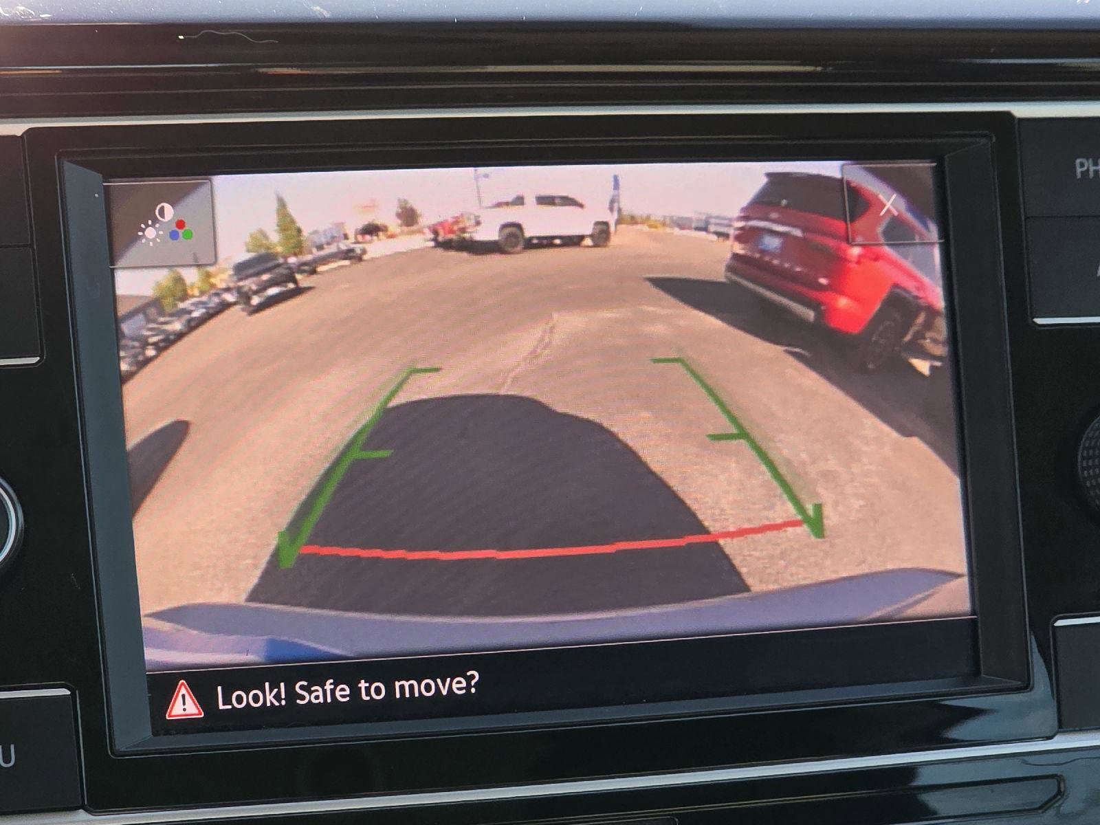 Used 2024 Volkswagen Taos S FWD image 15