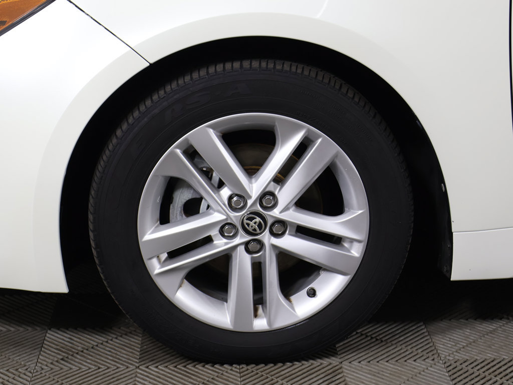 Used 2019 Toyota Corolla SE FWD image 18