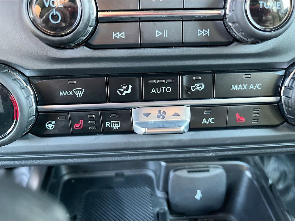 Used 2025 Ford Bronco Outer Banks image 20