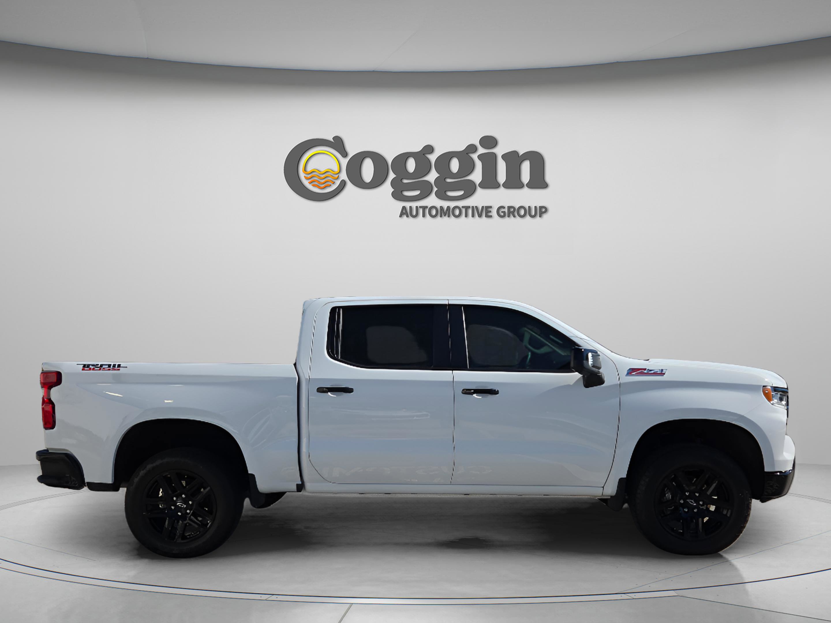 Certified 2025 Chevrolet Silverado 1500 LT Trail Boss w/ Convenience Package II AWD/4WD image 7