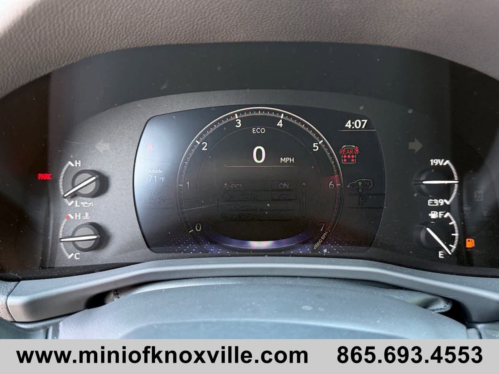 Used 2024 Lexus LX 600 4WD w/ Appearance Package image 29