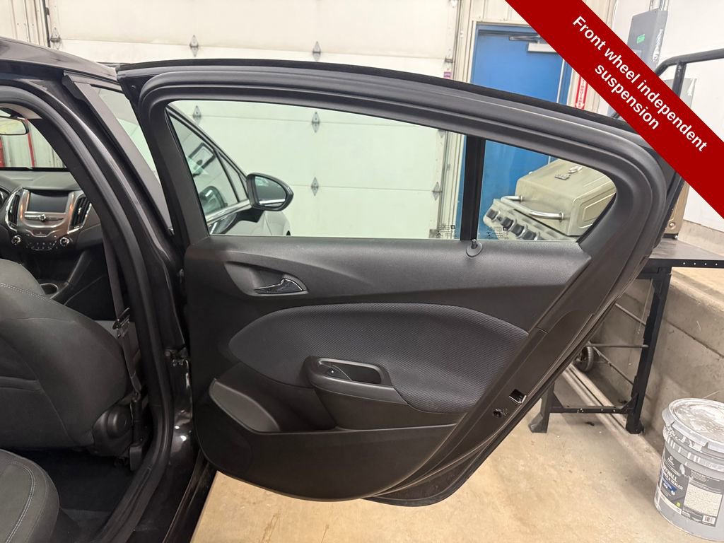 Used 2016 Chevrolet Cruze LT w/ Convenience Package image 34