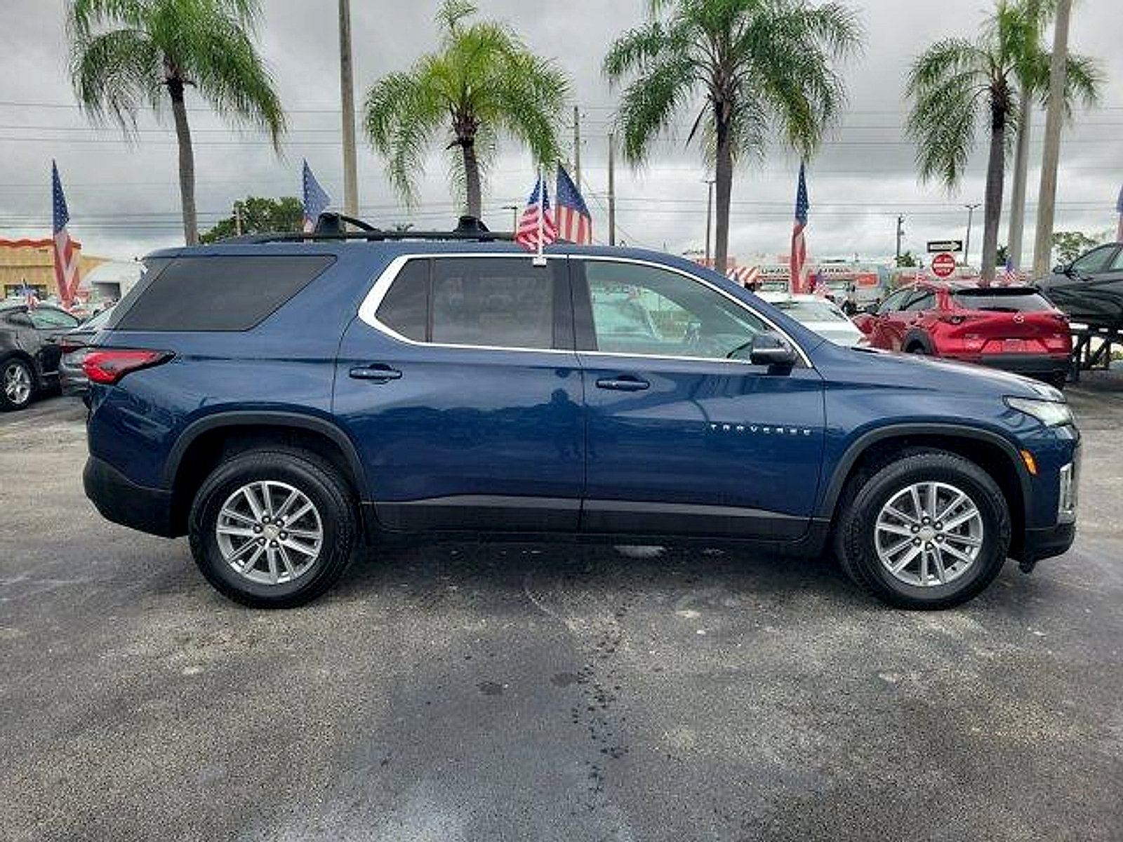 Used 2022 Chevrolet Traverse LT AWD/4WD image 8