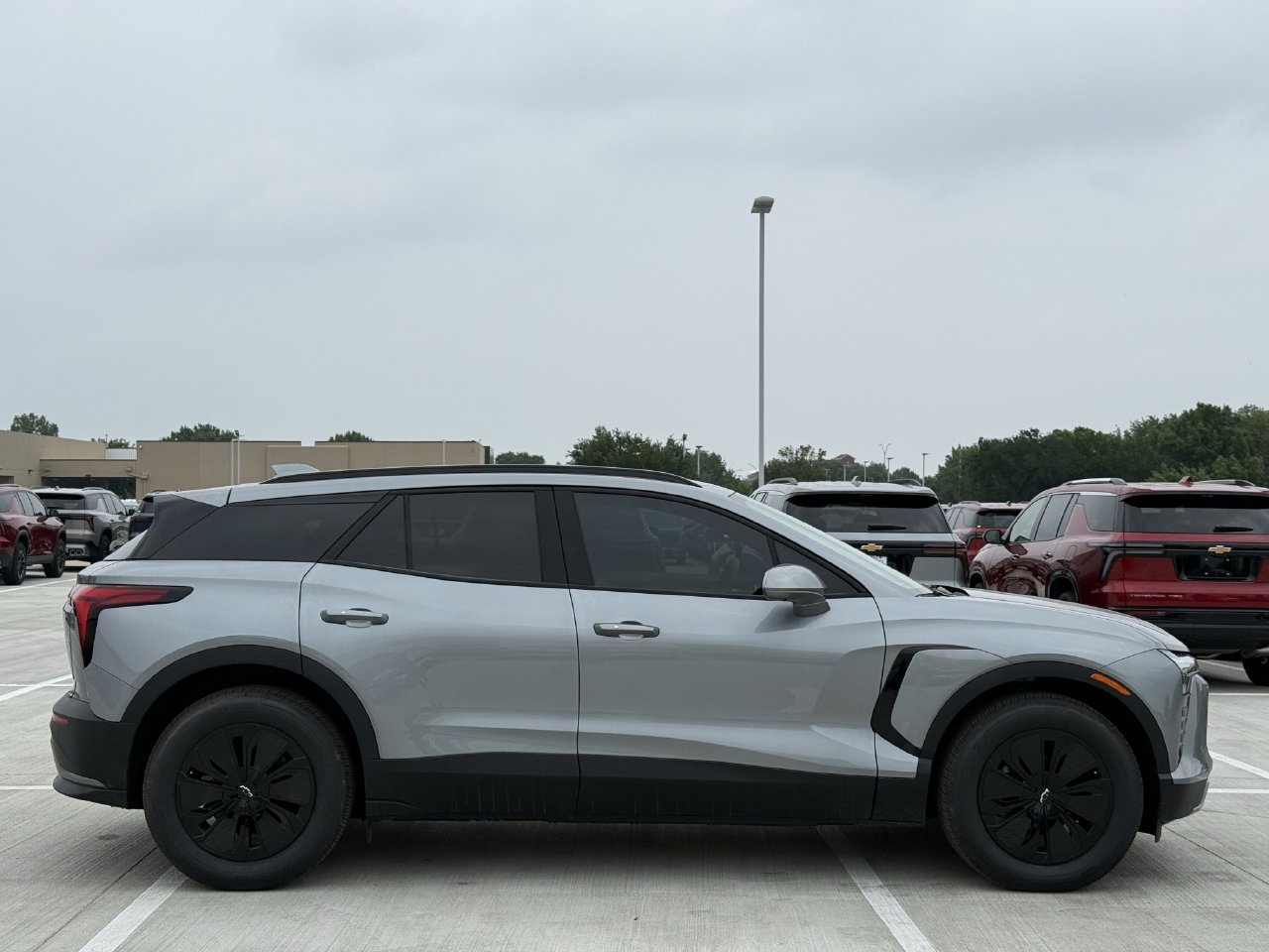 New 2026 Chevrolet Blazer EV LT w/ Super Cruise Package FWD image 3