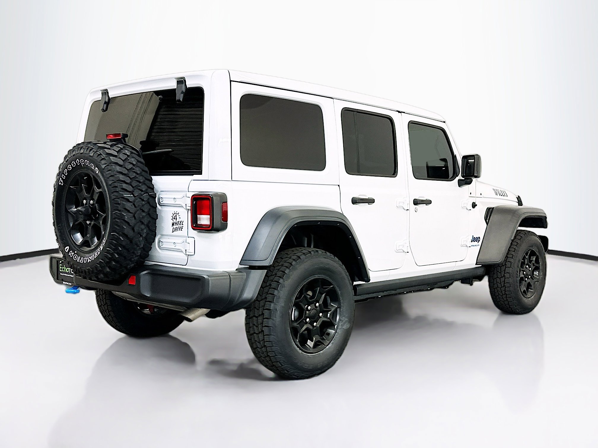 Used 2023 Jeep Wrangler Unlimited w/ Sun & Screen Package AWD/4WD image 9