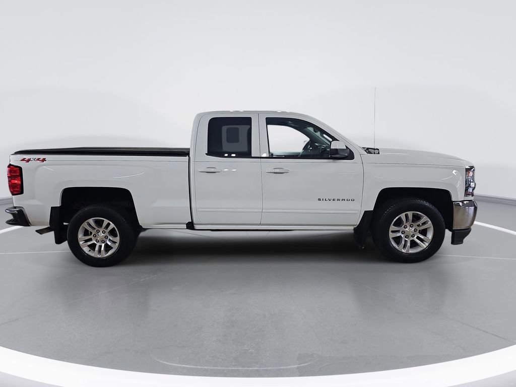 Used 2019 Chevrolet Silverado 1500 LT w/ All Star Edition AWD/4WD image 2