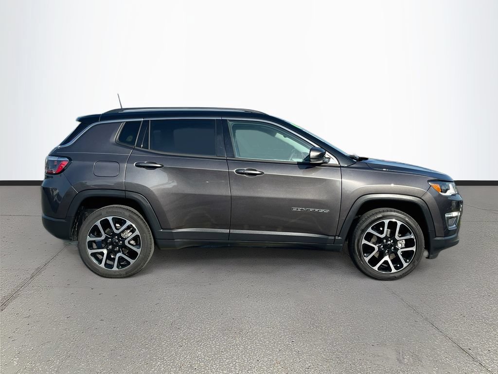 Used 2021 Jeep Compass Limited w/ Elite Exterior Group AWD/4WD image 8