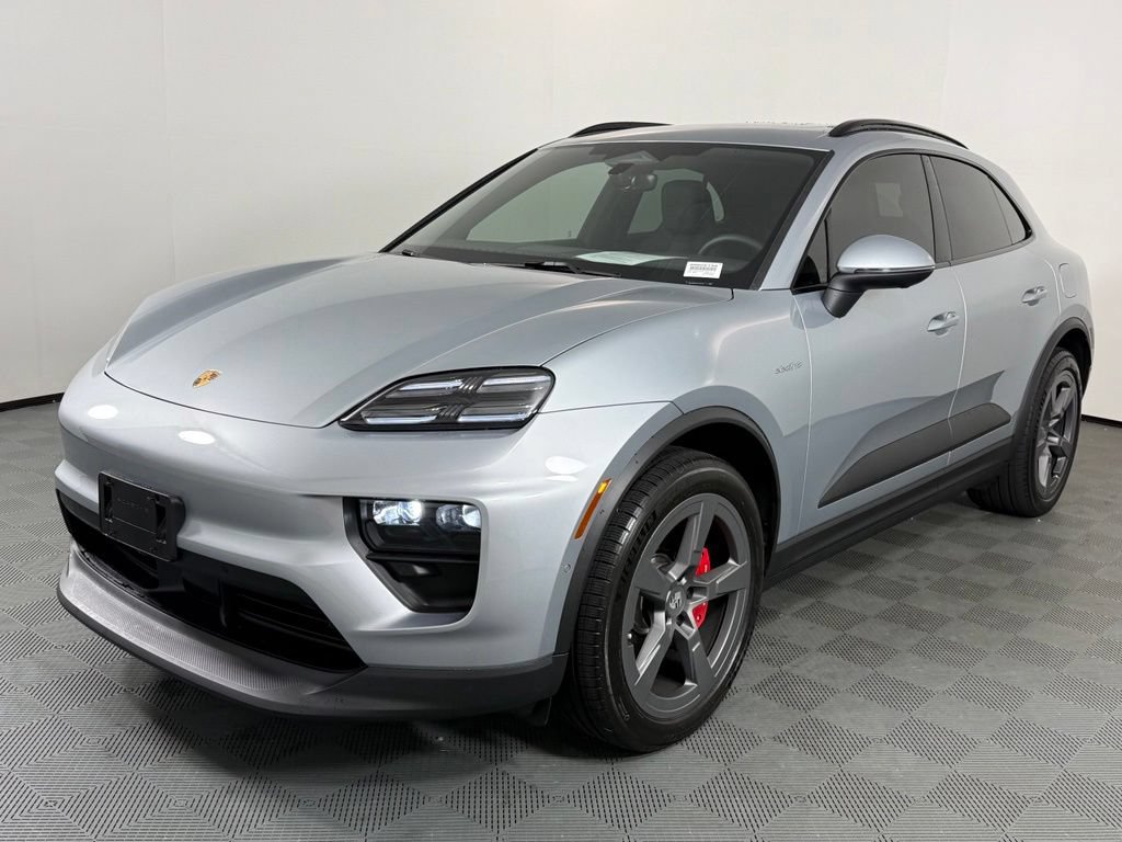 Certified 2025 Porsche Macan 4S Electric AWD/4WD video 1
