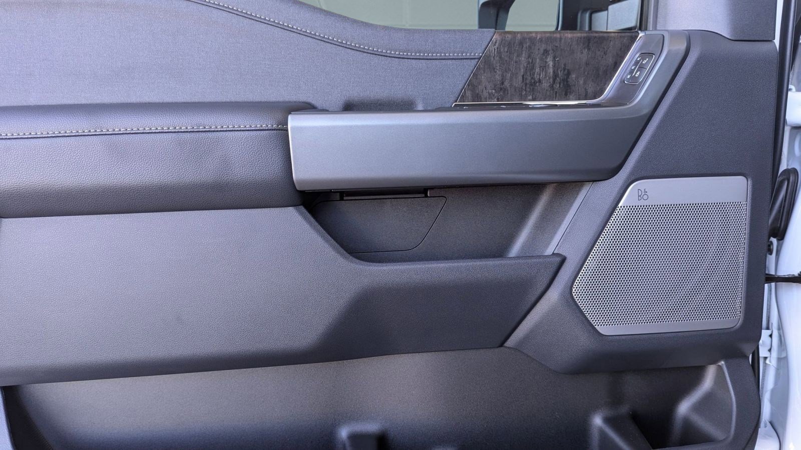 New 2026 Ford F250 Lariat image 22