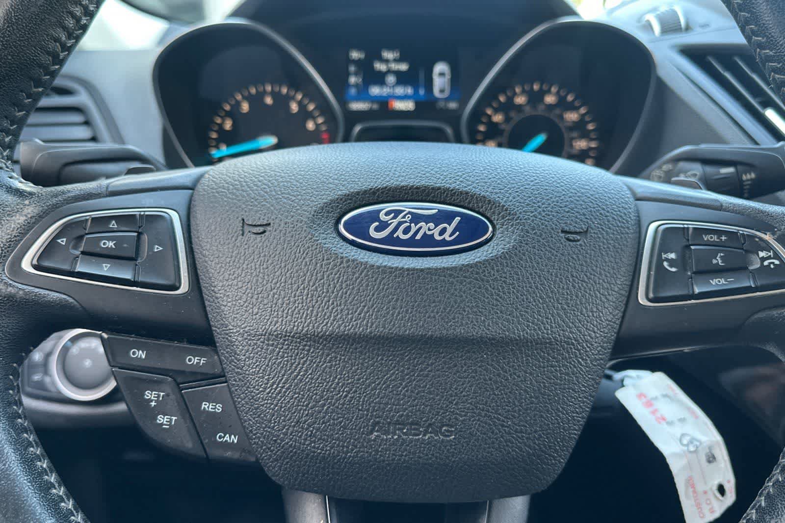 Used 2018 Ford Escape SE w/ SE Sport Appearance Package FWD image 23