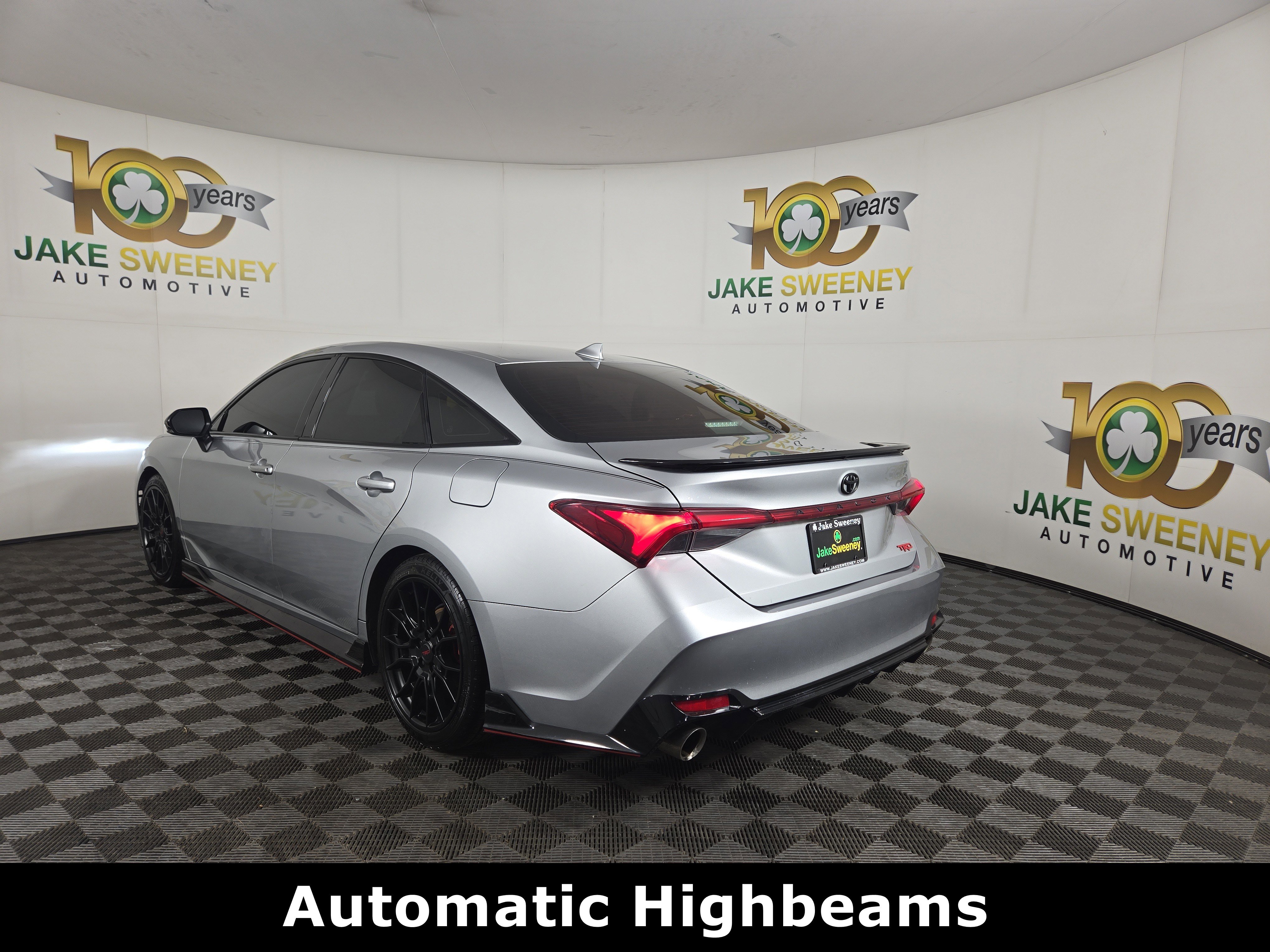 Used 2020 Toyota Avalon TRD image 6