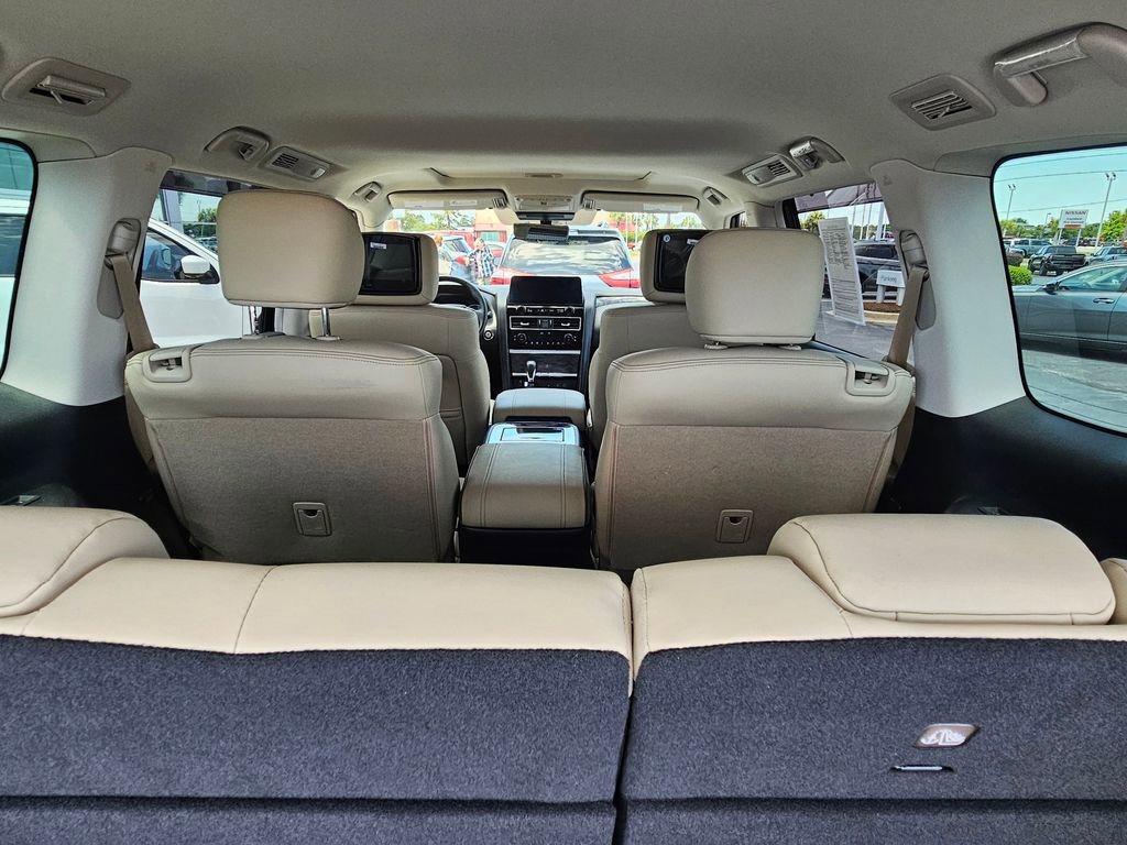 Used 2023 Nissan Armada Platinum w/ Captain's Chairs Package AWD/4WD image 12