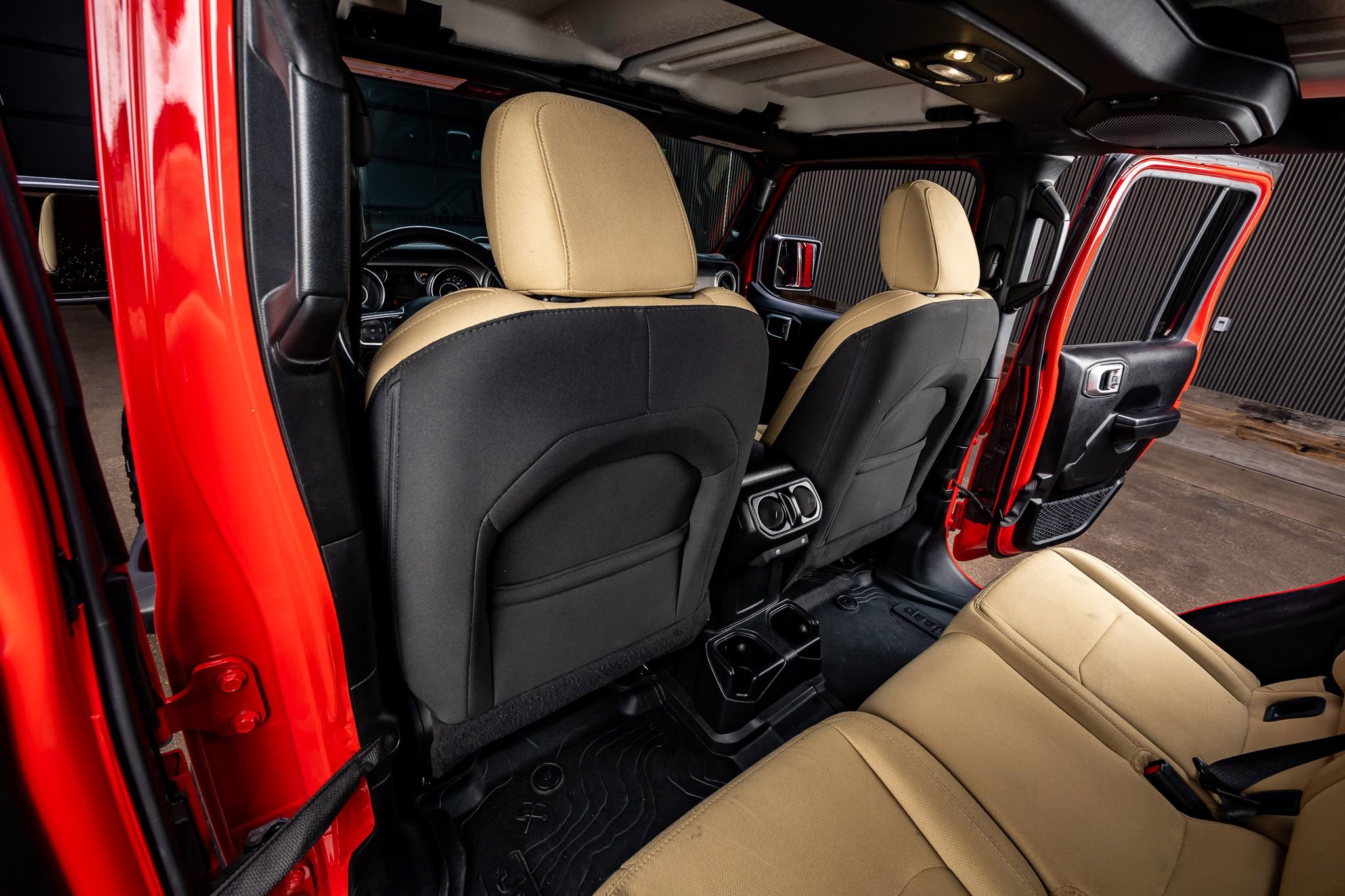 Used 2020 Jeep Gladiator Sport w/ Quick Order Package 24S AWD/4WD image 32