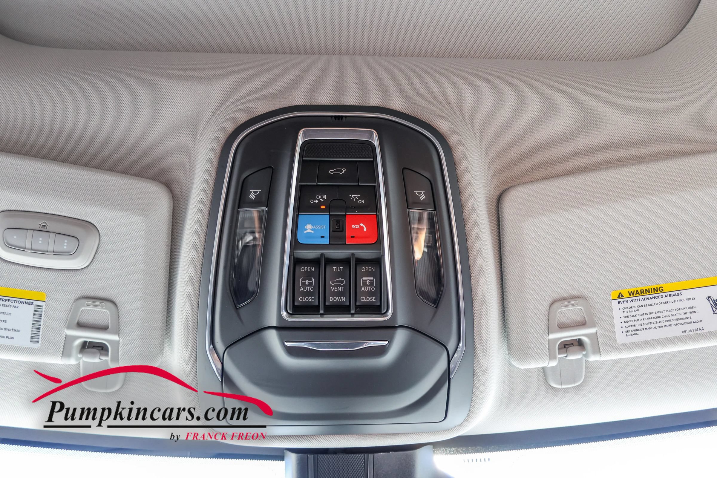 Used 2023 Jeep Grand Cherokee L Limited AWD/4WD image 41