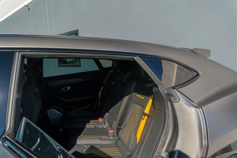 Used 2024 Lamborghini Urus Performante image 48