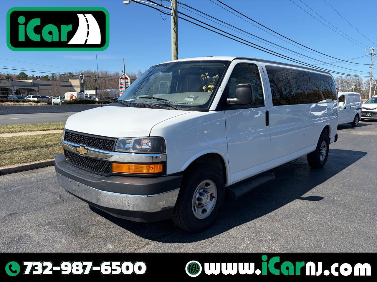 Used 2023 Chevrolet Express 3500 LT w/ LT Preferred Equipment Group image 1