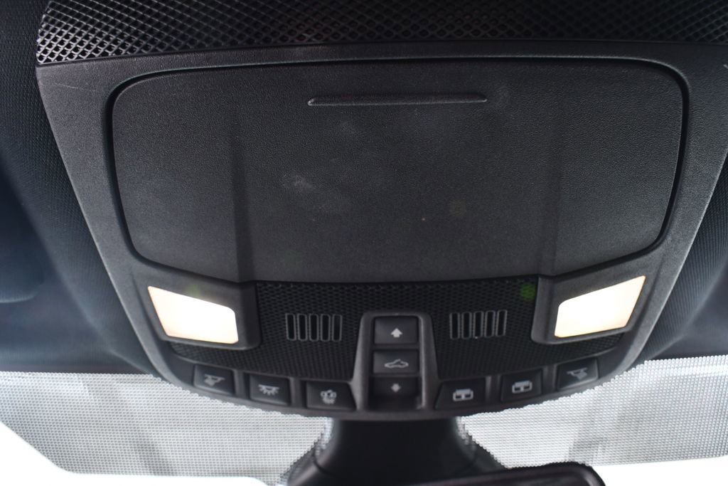 Used 2022 Ford Edge ST-Line image 32