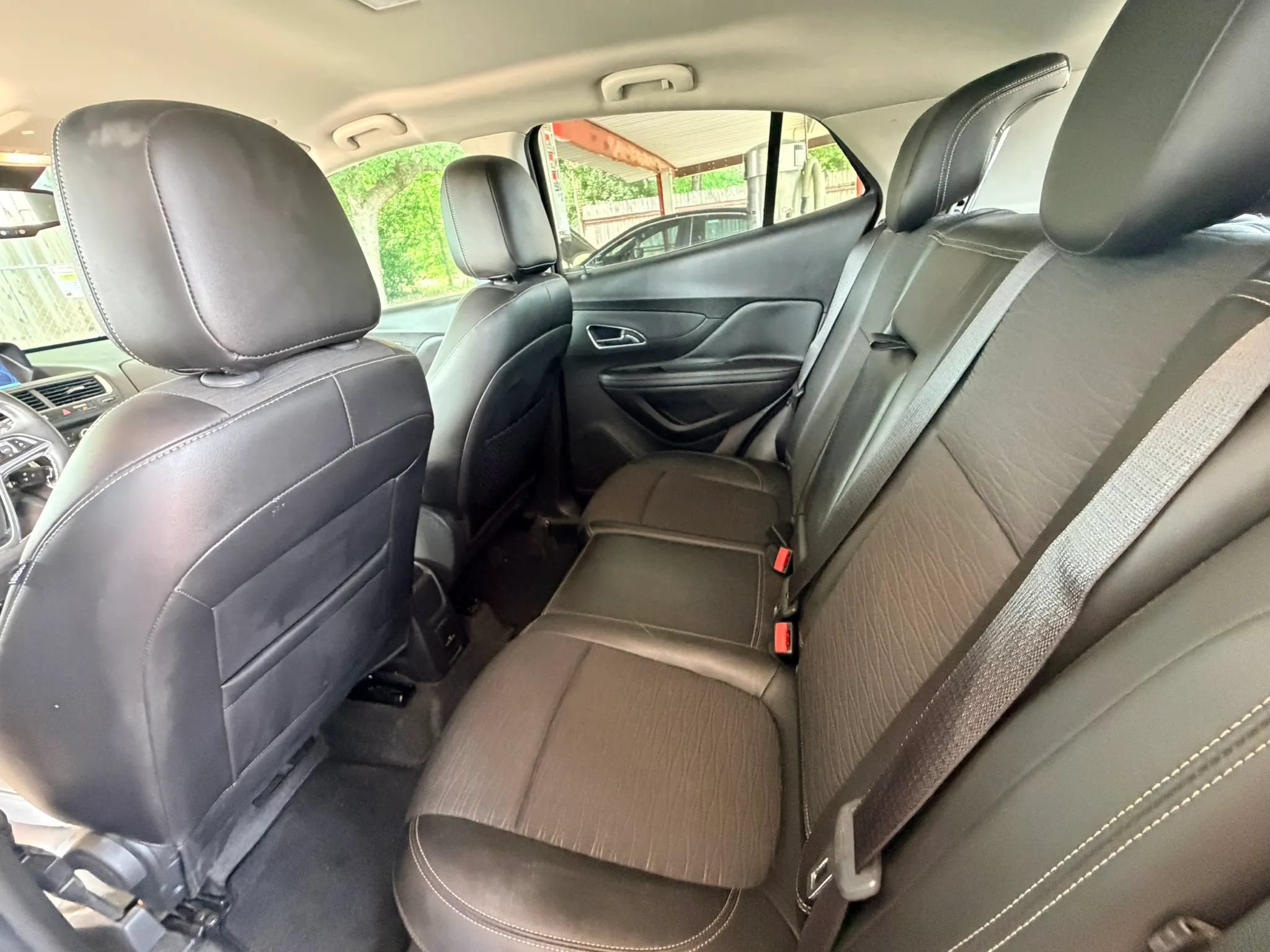 Used 2015 Buick Encore Convenience FWD image 18