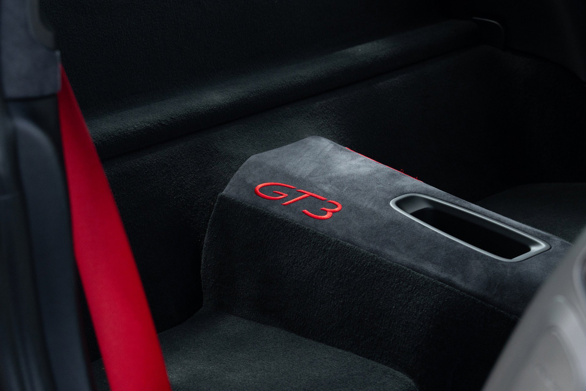 Used 2018 Porsche 911 GT3 RWD image 71