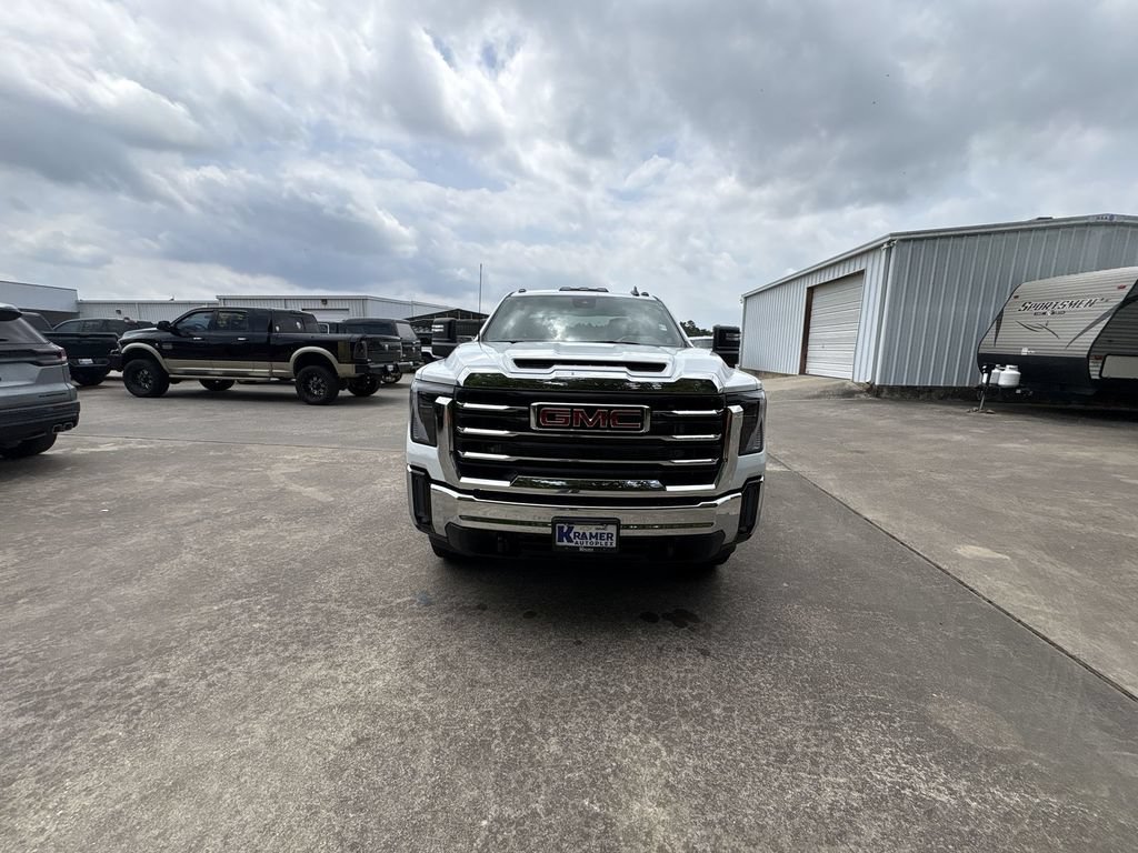 New 2026 GMC Sierra 3500 SLE w/ SLE Value Package AWD/4WD image 3