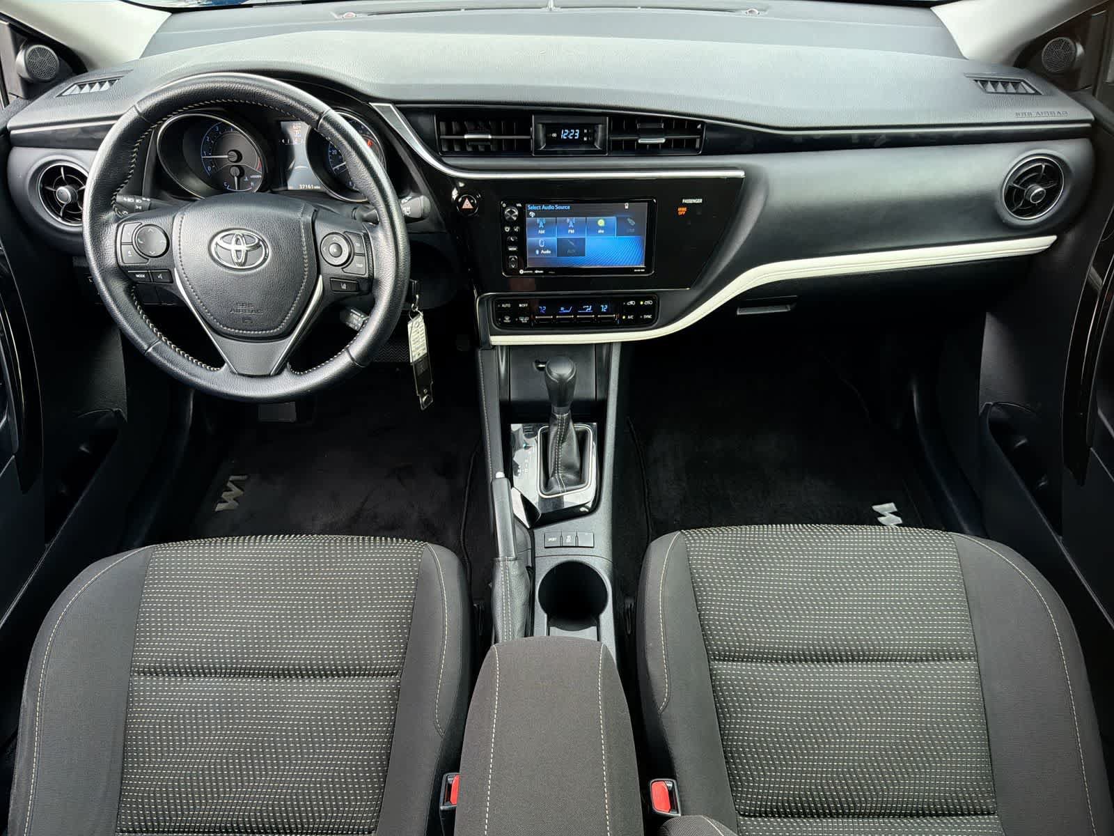 Used 2017 Toyota Corolla iM FWD image 16