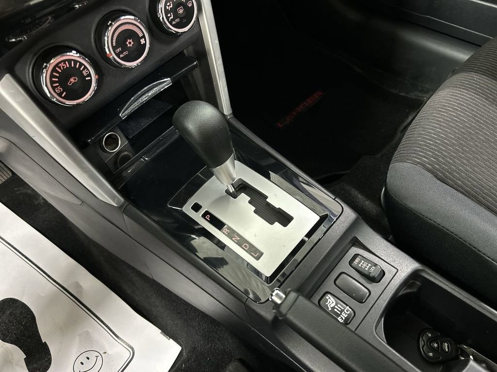 Used 2017 Mitsubishi Lancer SE image 17