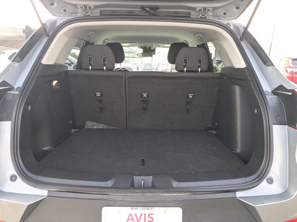Used 2025 Chevrolet TrailBlazer LT image 27