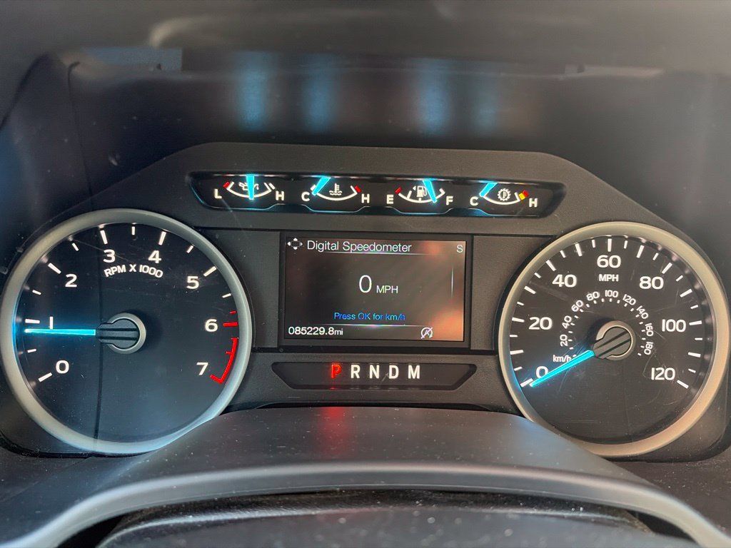 Used 2018 Ford F150 XLT w/ Equipment Group 302A Luxury AWD/4WD image 6