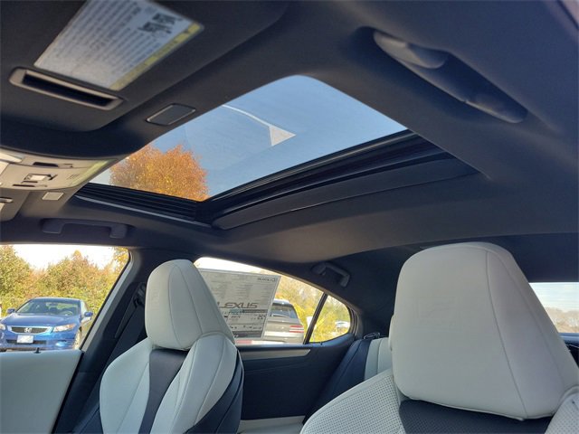 New 2025 Lexus ES 350 F Sport image 31