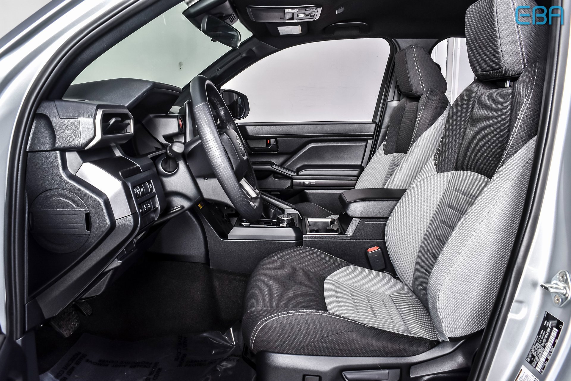 Used 2025 Toyota 4Runner TRD Off-Road image 16