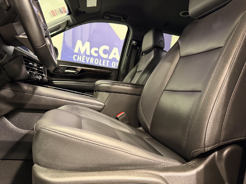 Used 2025 Chevrolet Tahoe LT AWD/4WD image 24