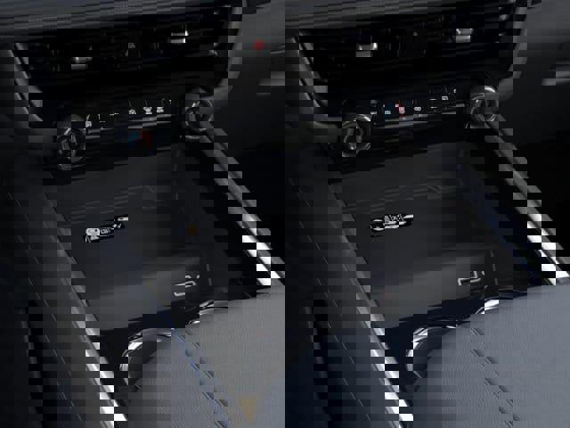 New 2026 Chevrolet Suburban Premier AWD/4WD image 25