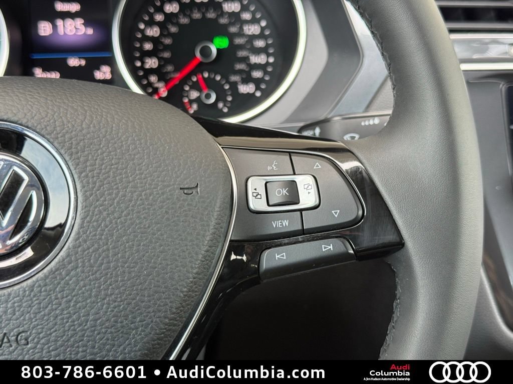 Used 2020 Volkswagen Tiguan SE FWD image 28