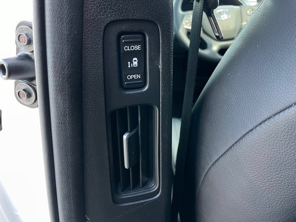 Certified 2024 Honda Odyssey EX-L image 43