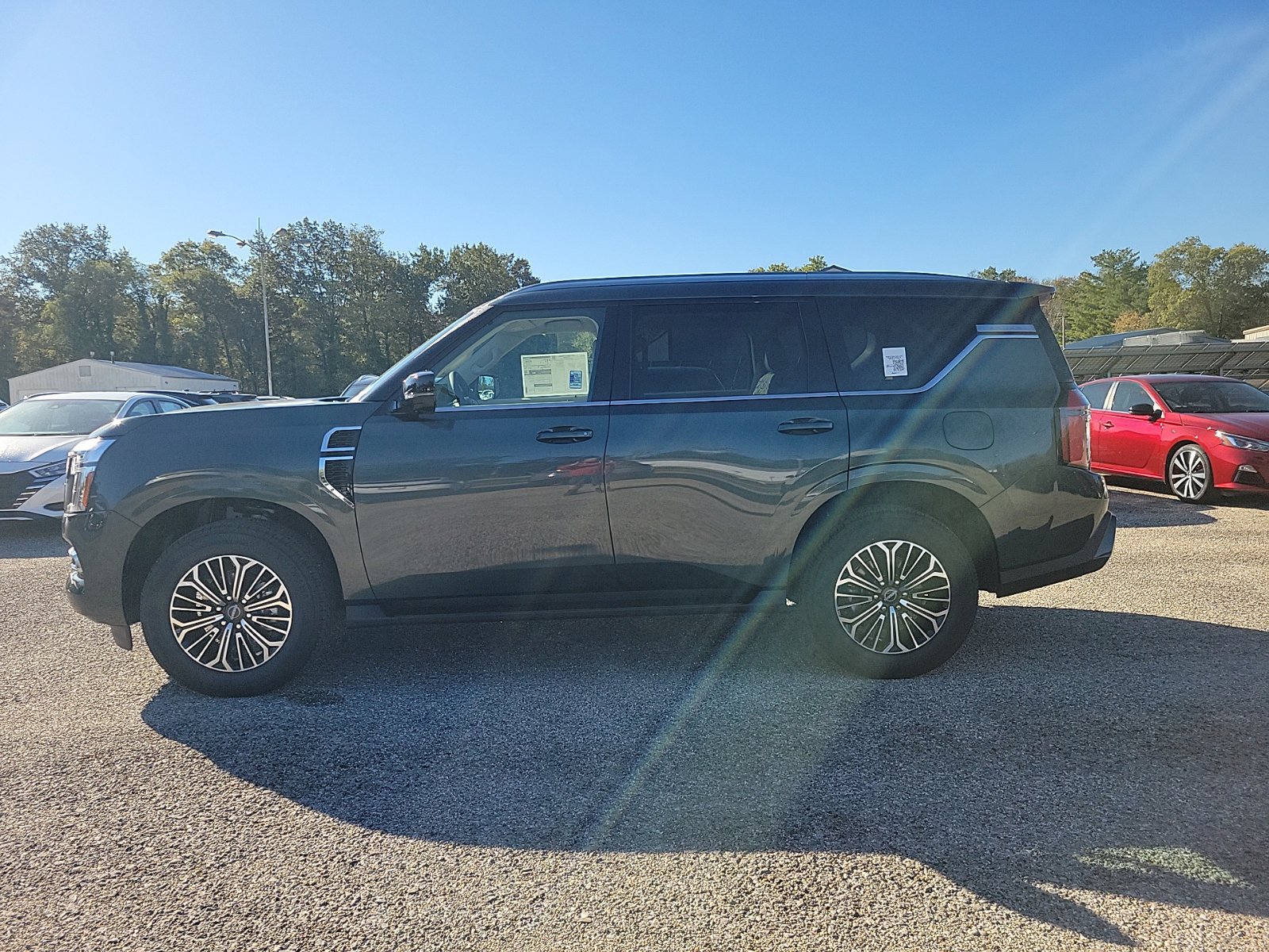 New 2027 Nissan Armada Platinum AWD/4WD image 5