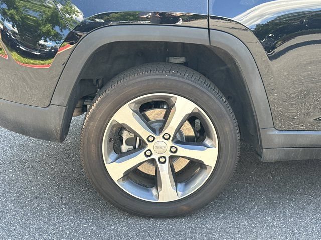 Certified 2024 Jeep Grand Cherokee Limited 4xe w/ Trailer Tow Package AWD/4WD image 20