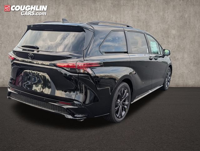 New 2026 Toyota Sienna XSE FWD image 11