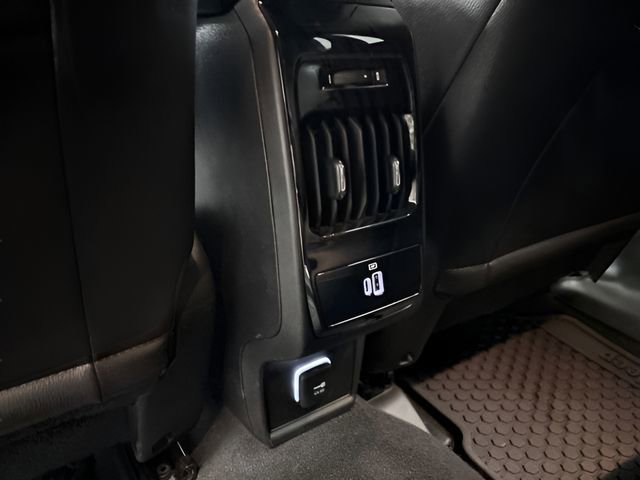 Used 2025 Jeep Compass Trailhawk w/ Trailhawk Elite Group image 38