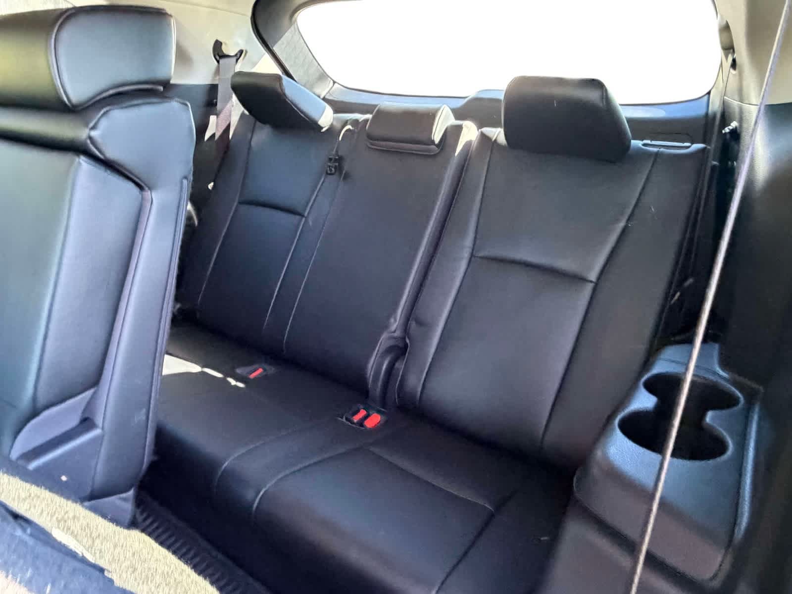 Used 2023 Toyota Highlander XLE AWD/4WD image 15