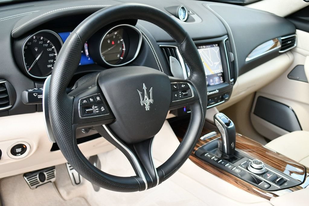 Used 2019 Maserati Levante S GranSport AWD/4WD image 12