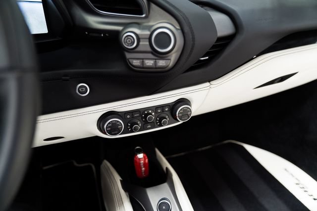 Used 2017 Ferrari 488 Spider RWD image 37