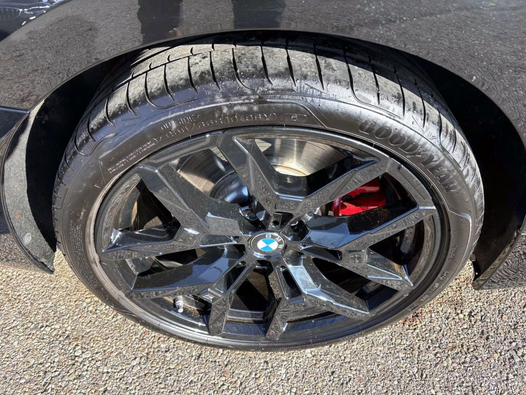 Certified 2025 BMW 330i xDrive Sedan w/ M Sport Package image 10