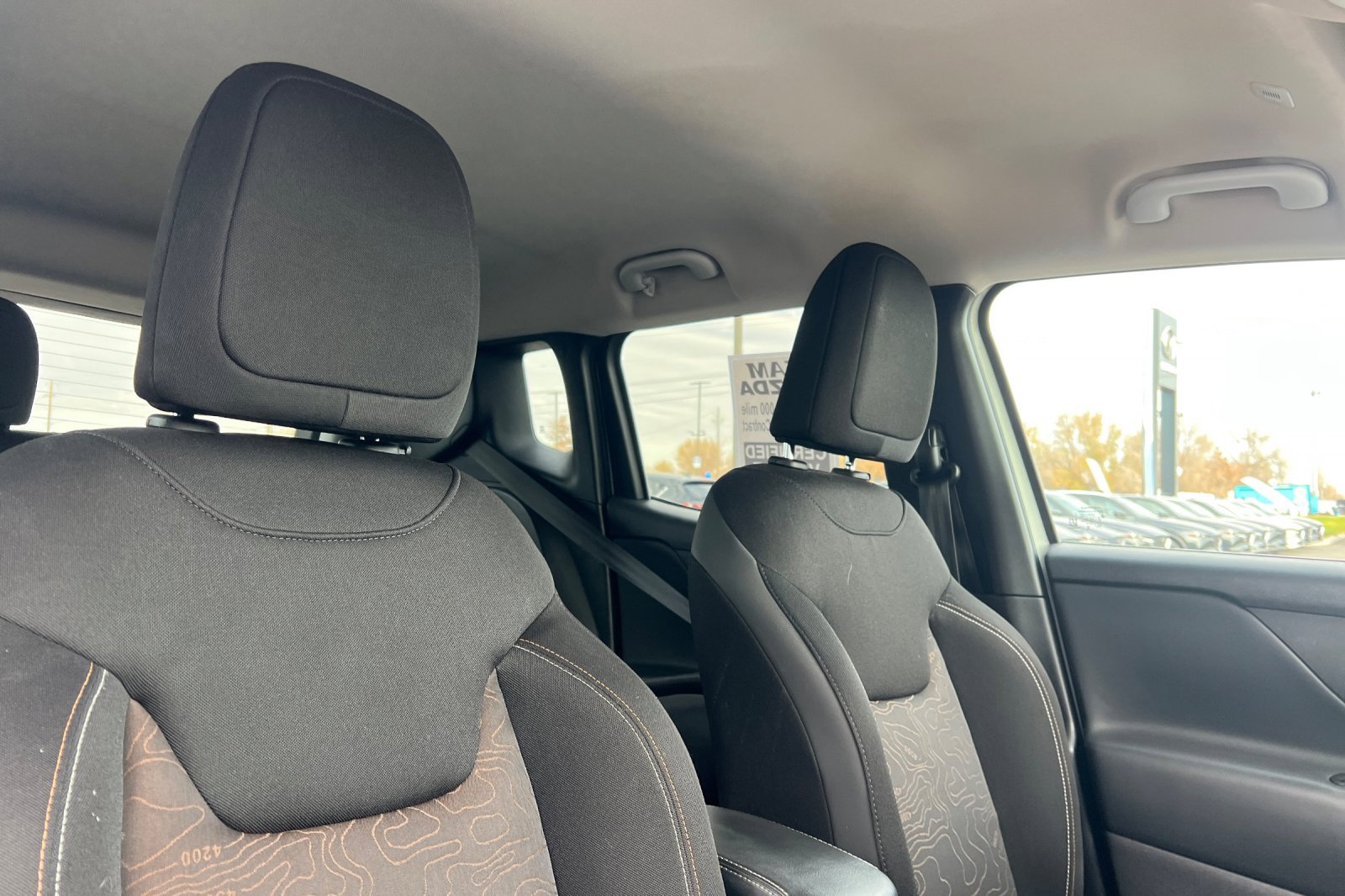 Used 2023 Jeep Renegade Latitude image 15