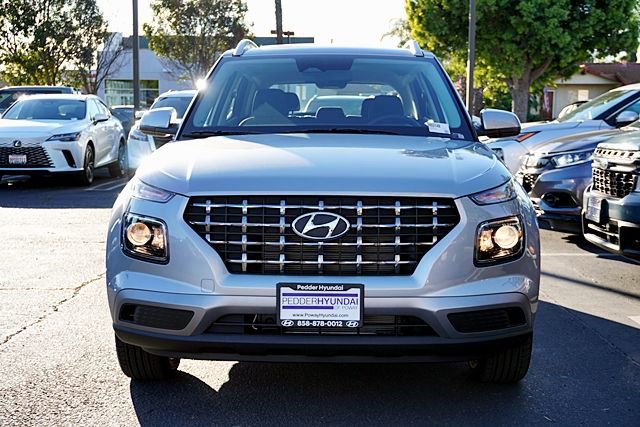 New 2026 Hyundai Venue SEL FWD image 5
