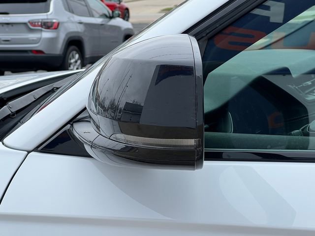 Used 2024 Jeep Grand Cherokee Altitude image 37