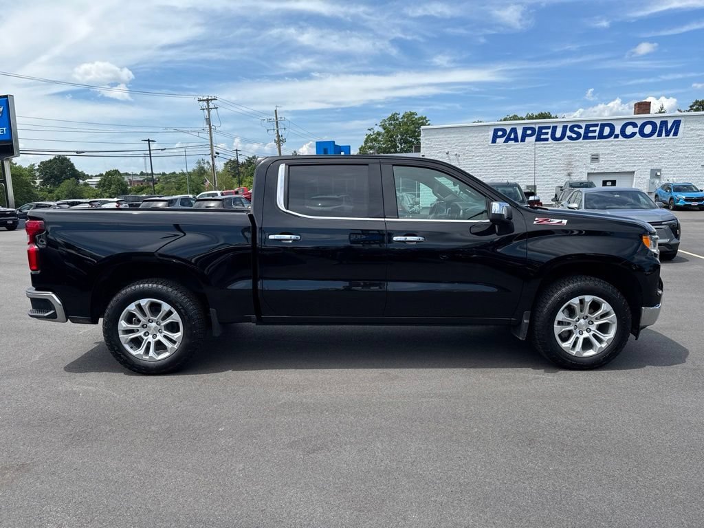 Used 2023 Chevrolet Silverado 1500 LTZ w/ Z71 Off-Road Package AWD/4WD image 3