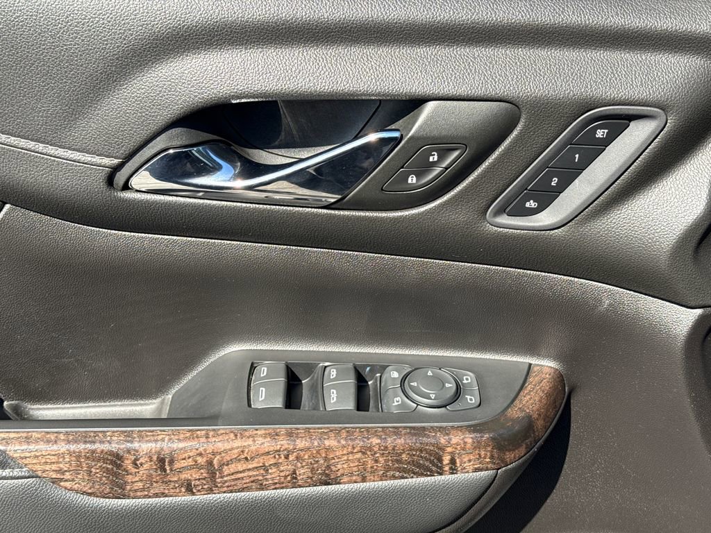 Certified 2023 GMC Acadia Denali w/ Trailering Package image 17